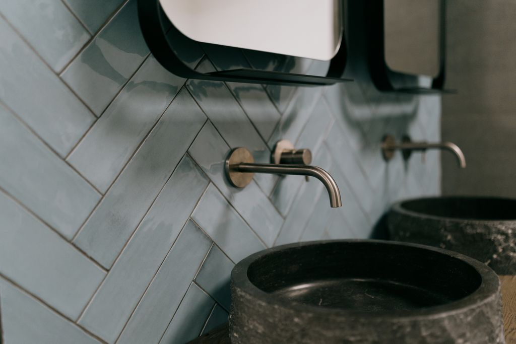 Een volledige badkamer samentestellen in De Wijk Een volledige badkamer samentestellen in De Wijk